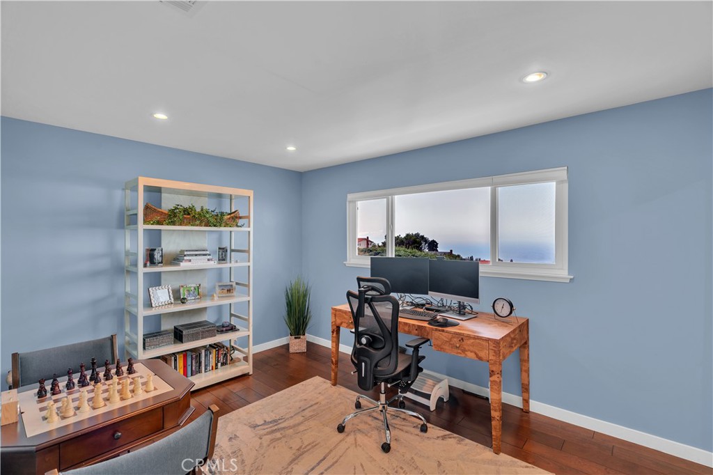 28631 Shire Oaks Drive Property Photo 30