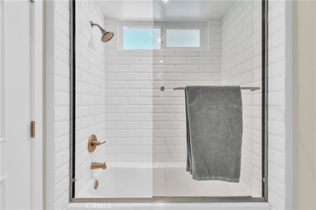 28631 Shire Oaks Drive Property Photo 47