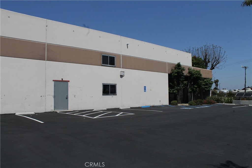 18737 S Reyes Avenue Property Photo 2