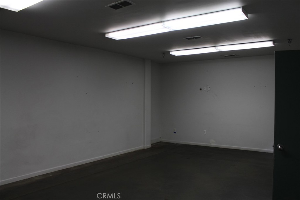 18737 S Reyes Avenue Property Photo 26