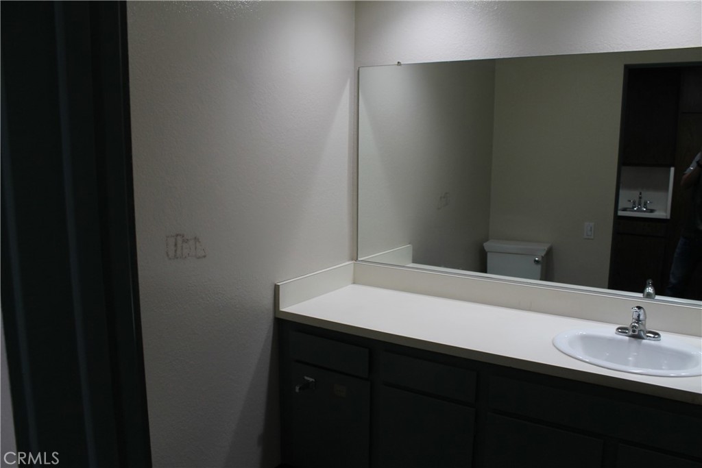 18737 S Reyes Avenue Property Photo 36