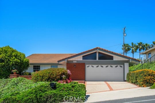 6741 Monero Drive