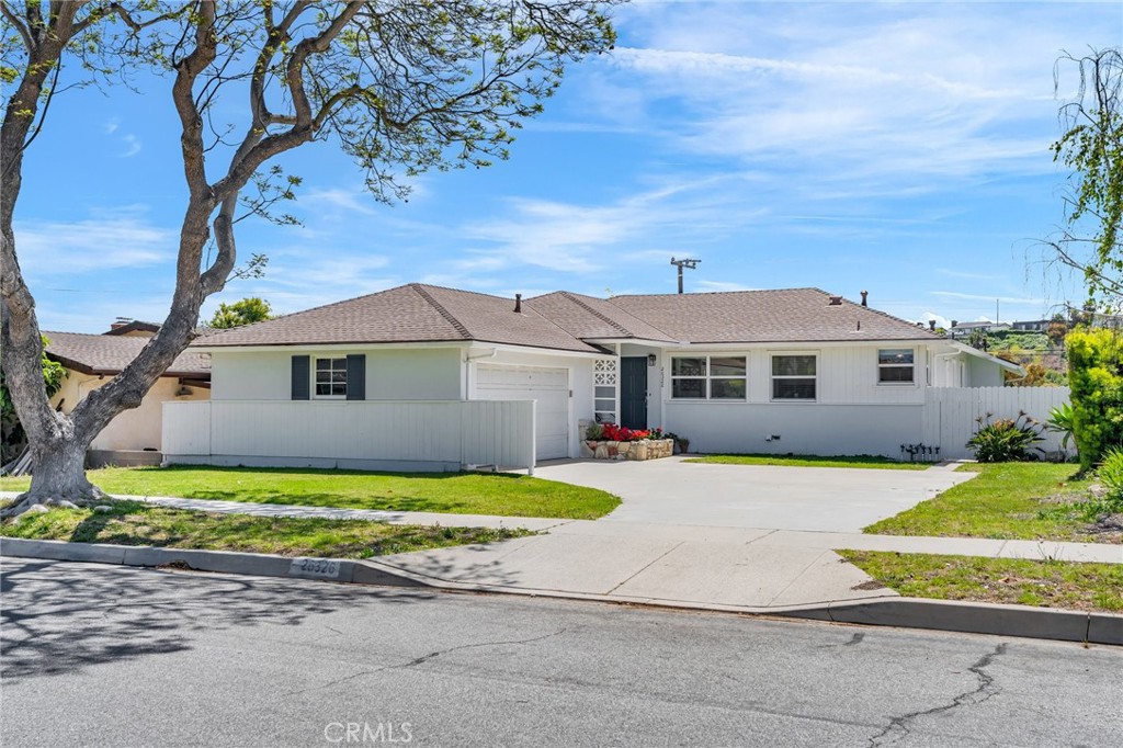 26326 Birchfield Avenue Property Photo 1