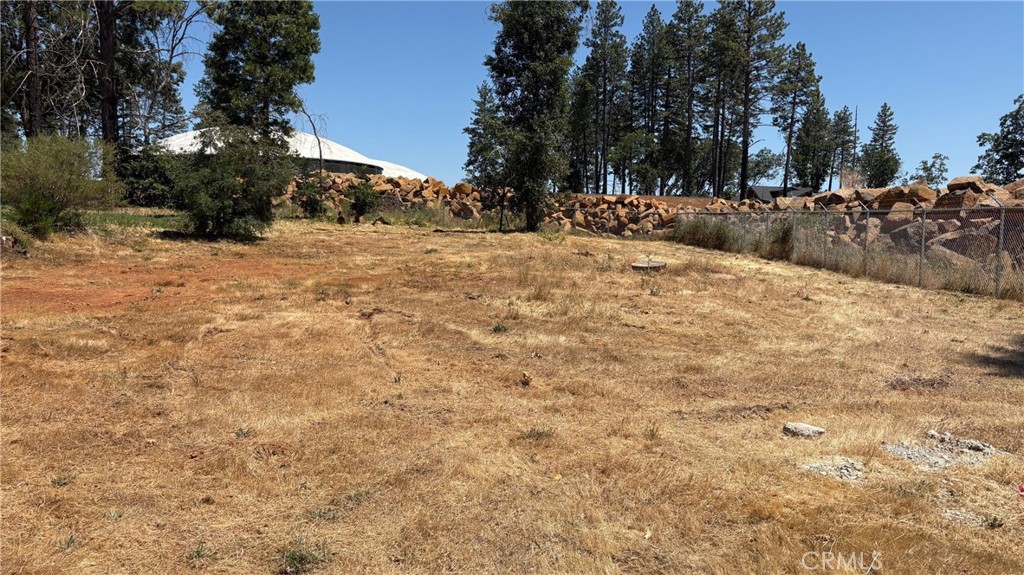 8746 Skyway Property Photo 6