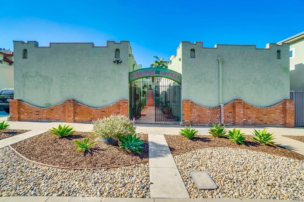 1021 S Meyler Street Property Photo 1