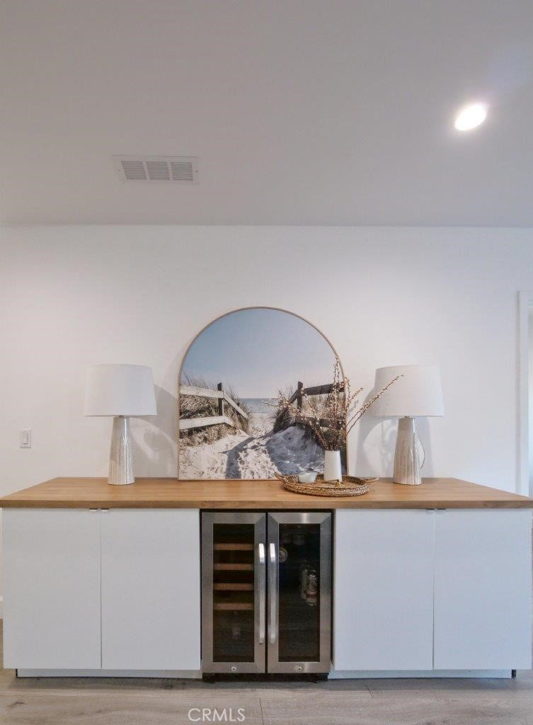 5435 W 76th Street Property Photo 19