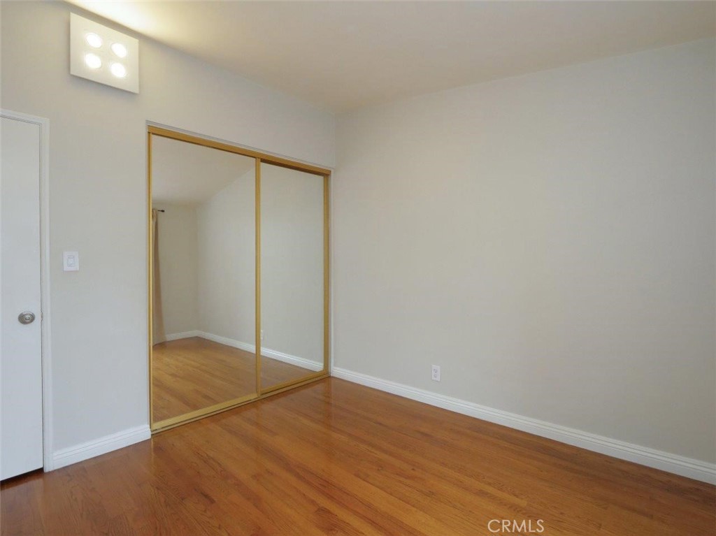 27045 Shorewood Road Property Photo 16