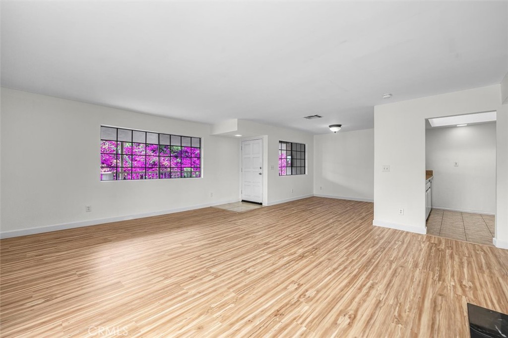 15716 S Normandie Ave 4 Property Photo 4
