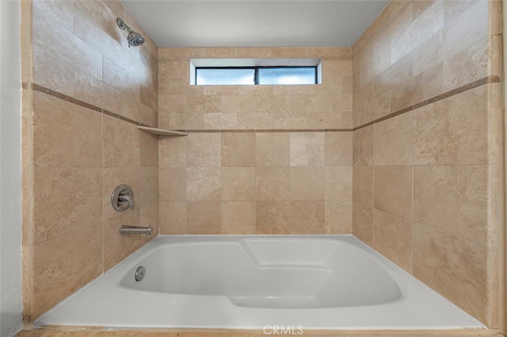 15716 S Normandie Ave 4 Property Photo 15