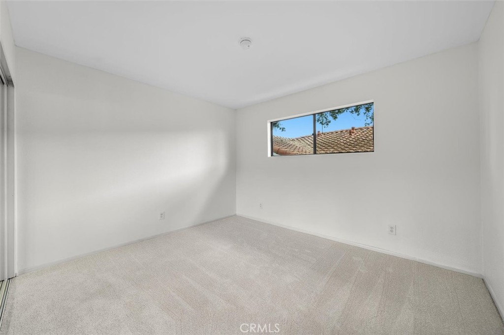 15716 S Normandie Ave 4 Property Photo 17