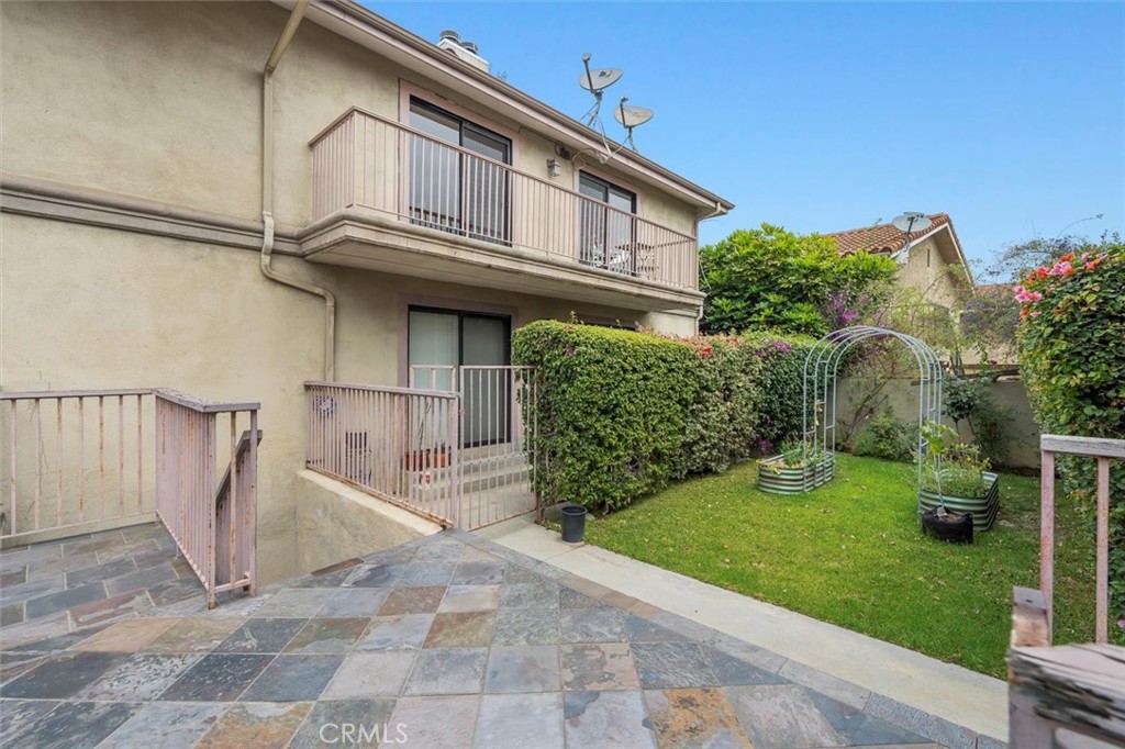 15716 S Normandie Ave 4 Property Photo 27