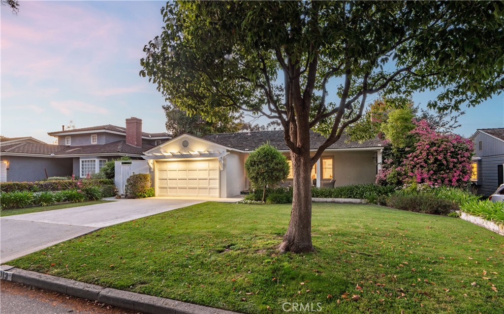 4013 Via Nivel Property Photo