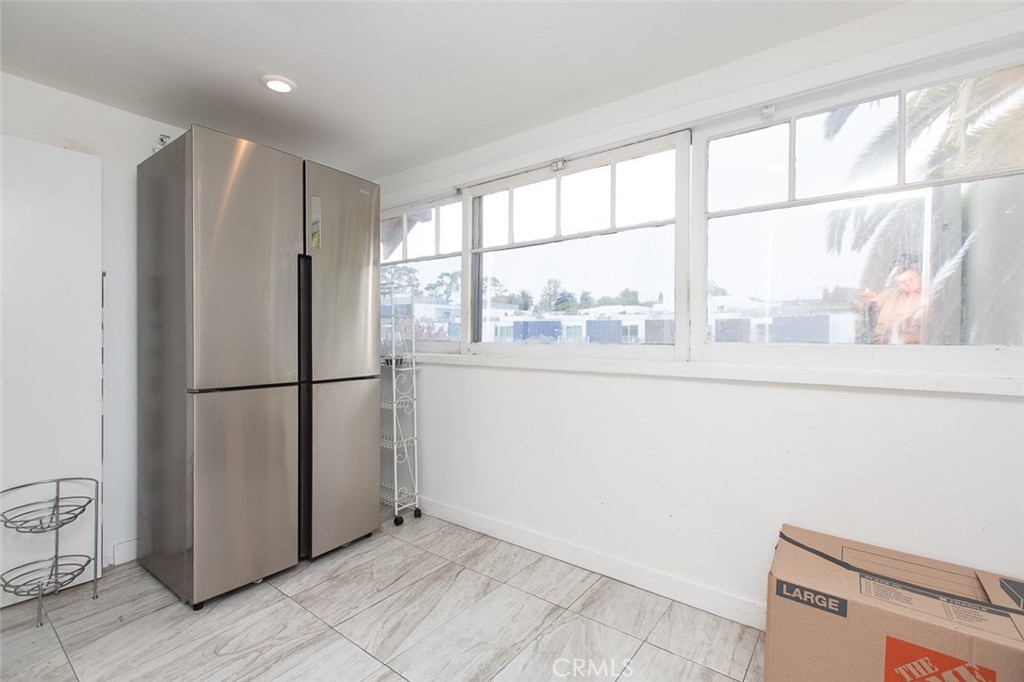 757 Pier Avenue Property Photo 35