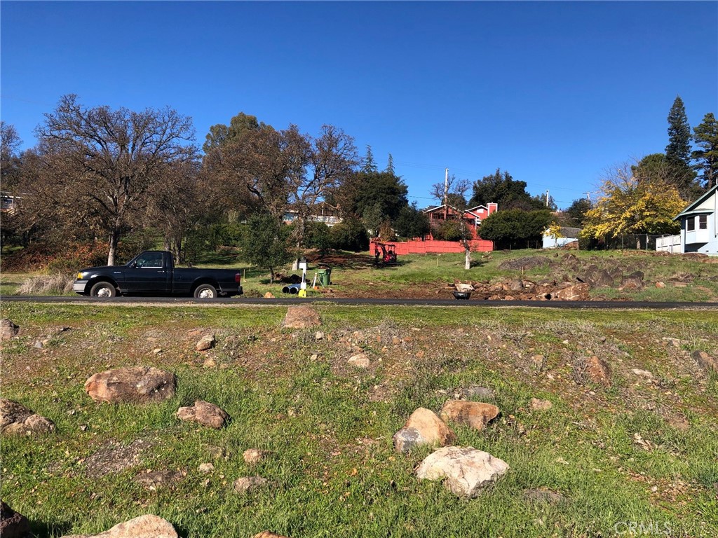 18480 N Shore Property Photo 1