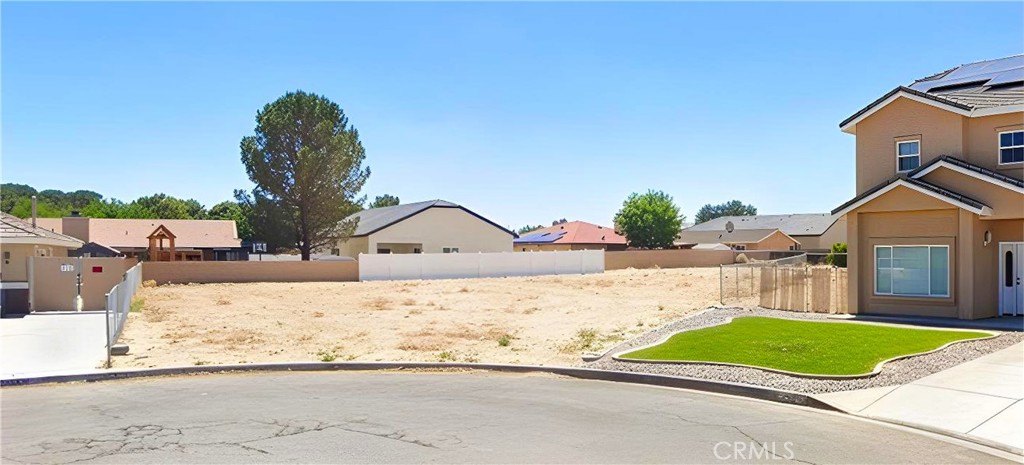 26832 Dunsmuir Property Photo 1