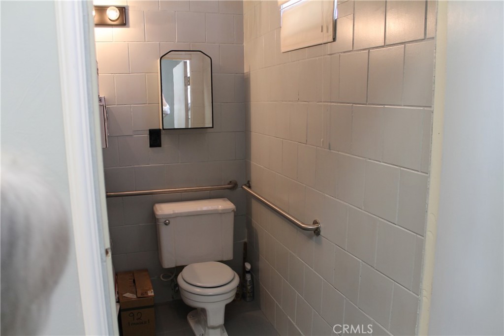 4541 Artesia Property Photo 19