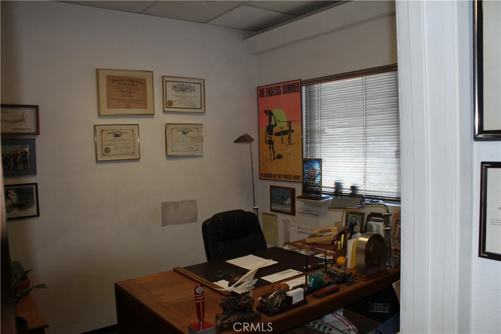 4541 Artesia Property Photo 17