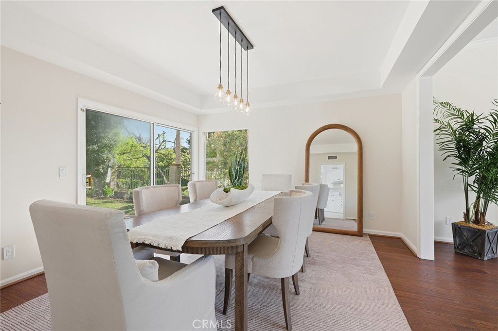 10 Horseshoe Property Photo 14