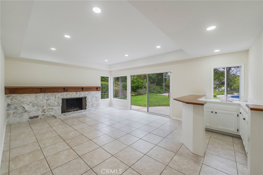 10 Horseshoe Property Photo 16