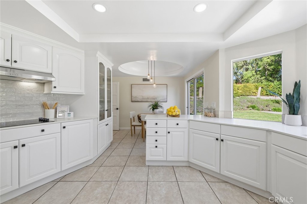 10 Horseshoe Property Photo 27