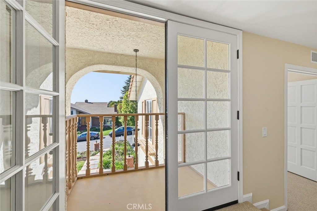 10 Horseshoe Property Photo 35