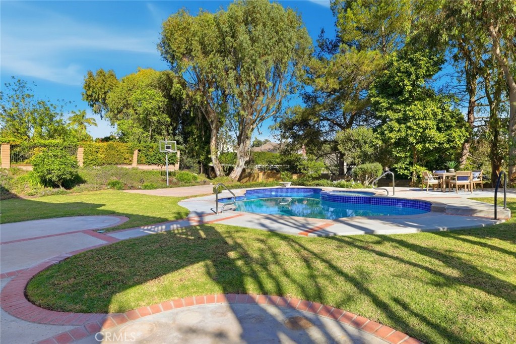 10 Horseshoe Property Photo 57
