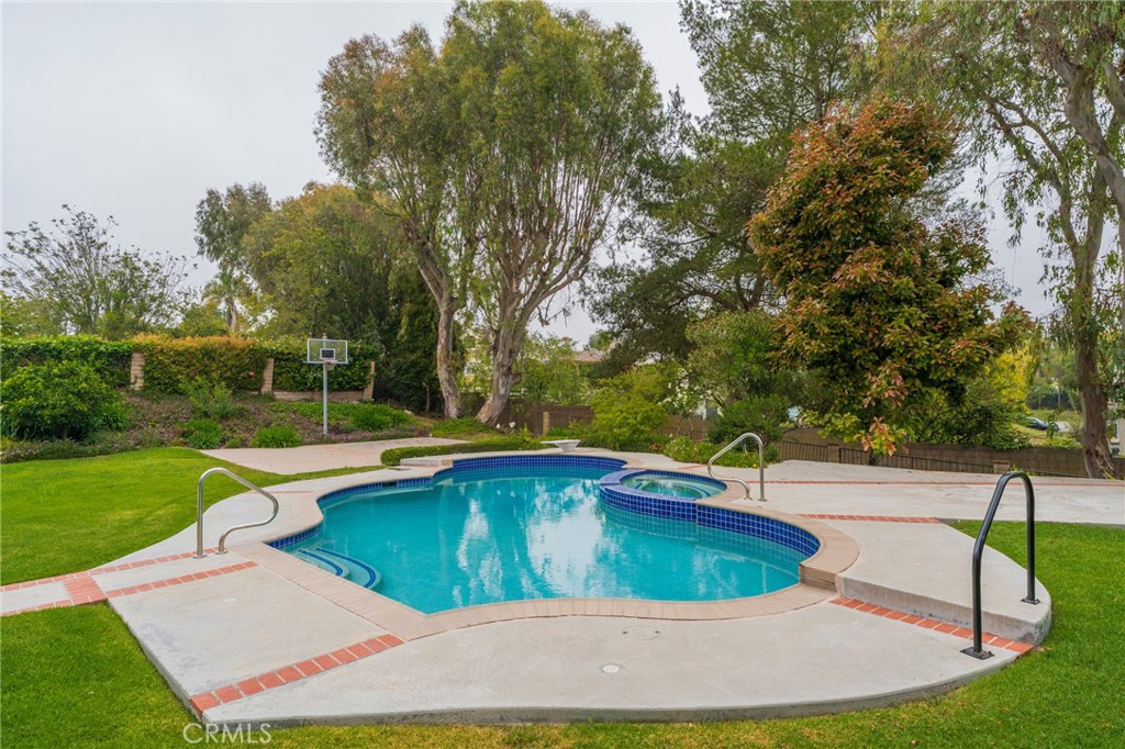 10 Horseshoe Property Photo 59