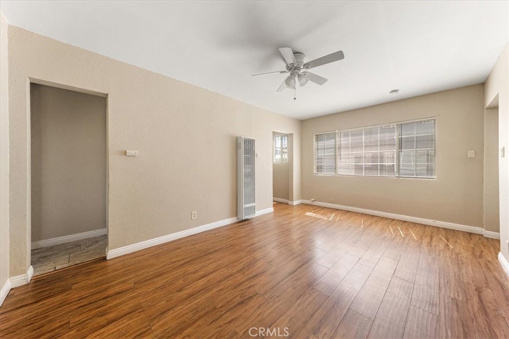 410 E 21st Street Property Photo 5