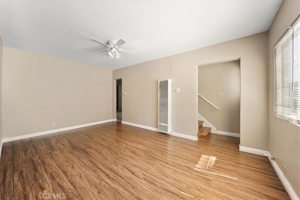 410 E 21st Street Property Photo 6