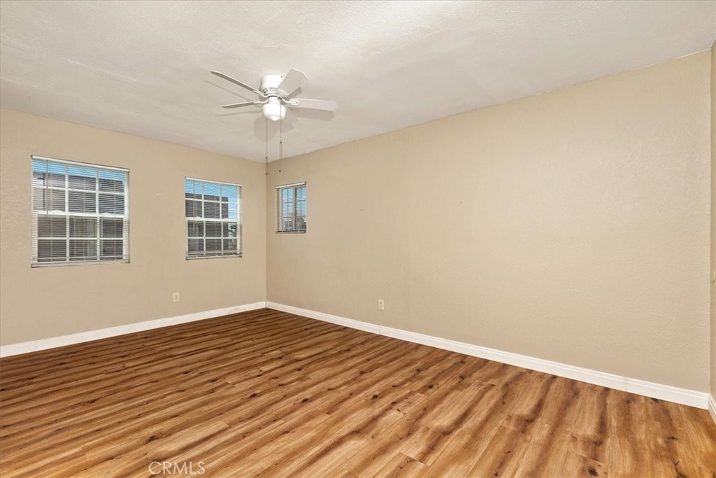 410 E 21st Street Property Photo 13