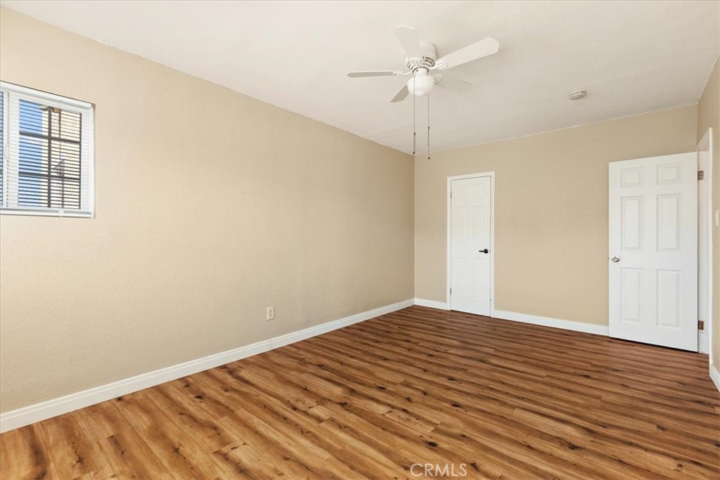 410 E 21st Street Property Photo 14