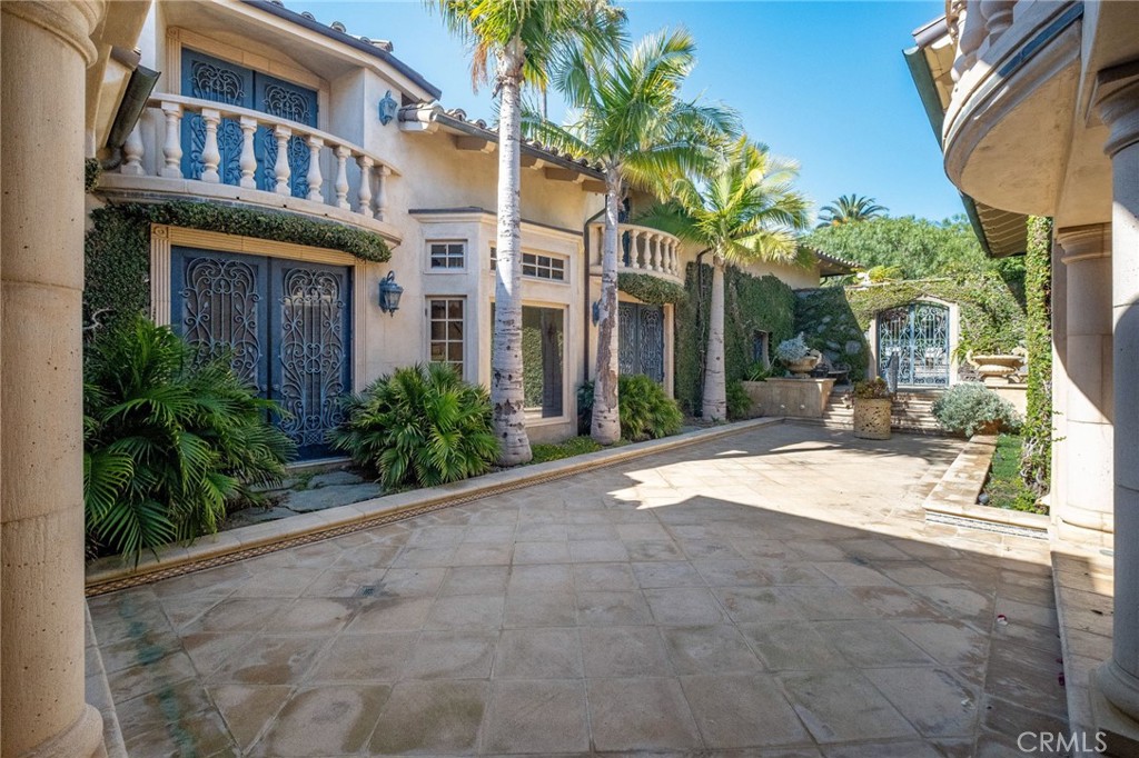 71 Marguerite Property Photo 4