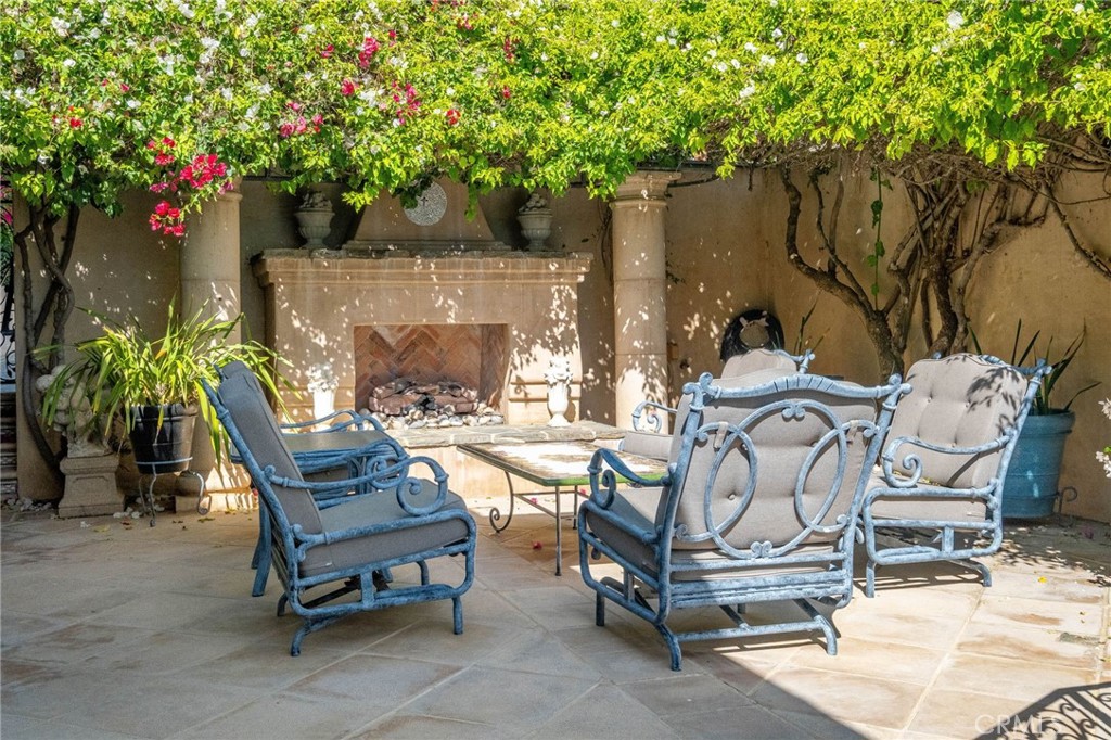 71 Marguerite Property Photo 44