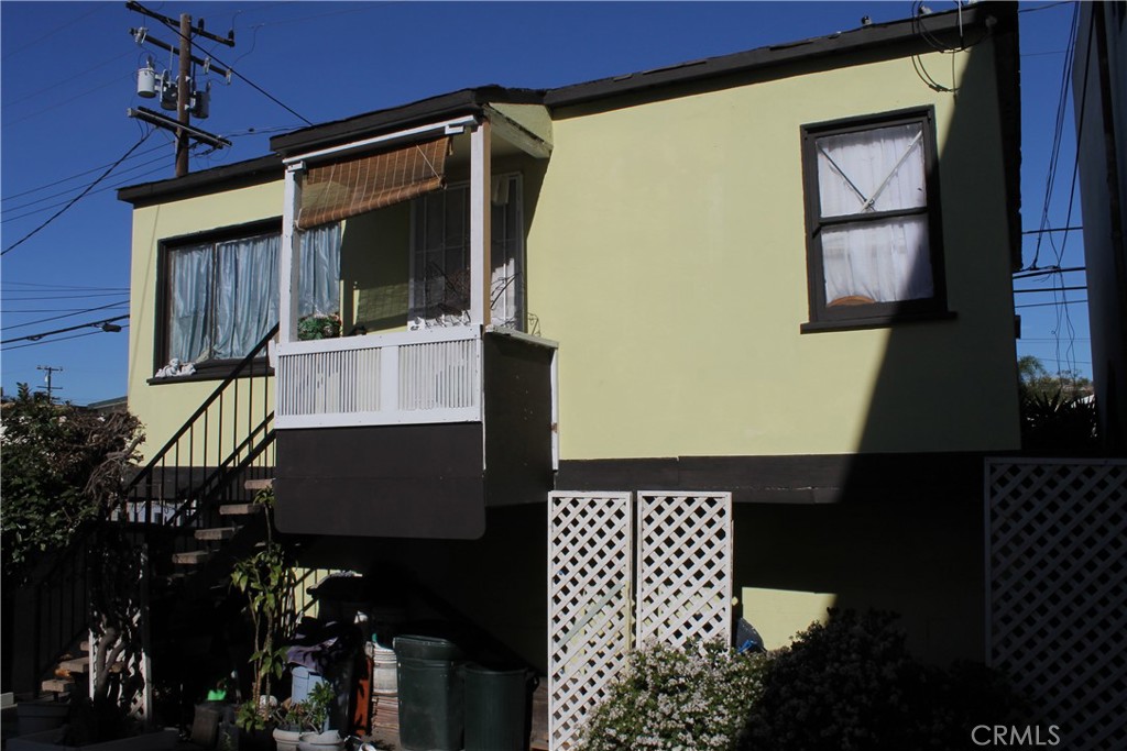 4541 Artesia Property Photo 5