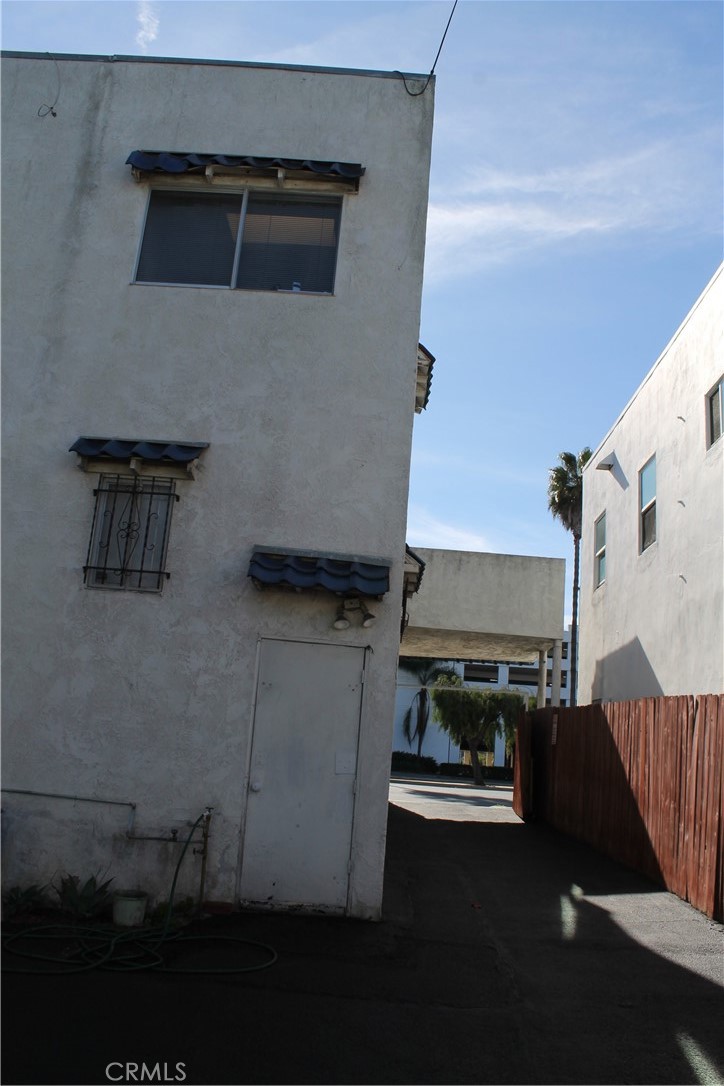 4541 Artesia Property Photo 39
