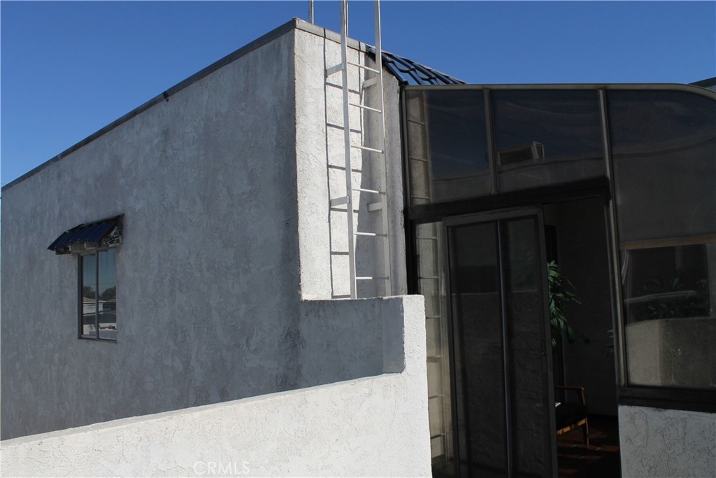 4541 Artesia Property Photo 42
