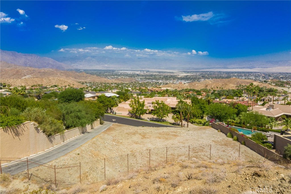 14 Verde Vista Property Photo 3