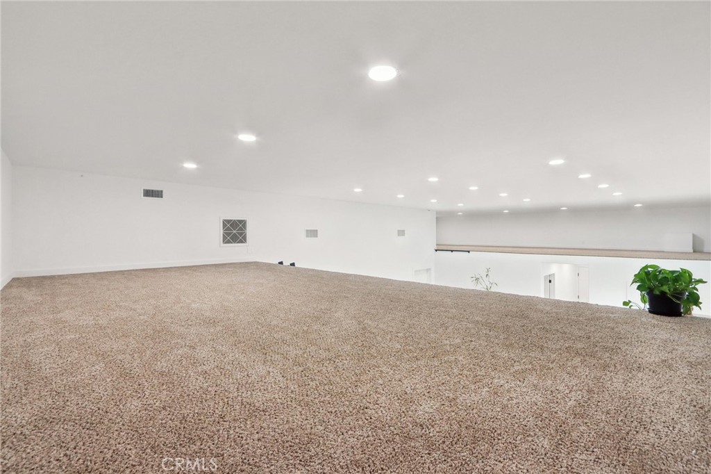 30325 San Jacinto Property Photo 18