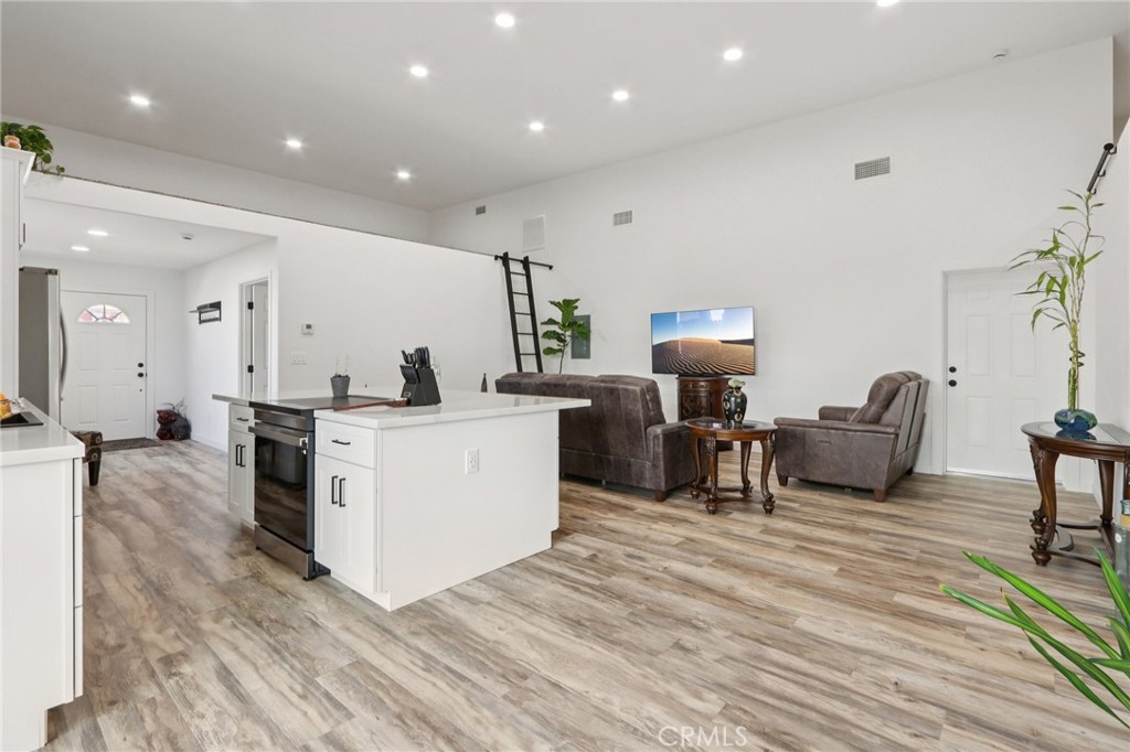 30325 San Jacinto Property Photo 64