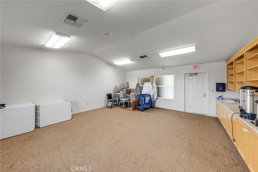 4505 Foothill Property Photo 20