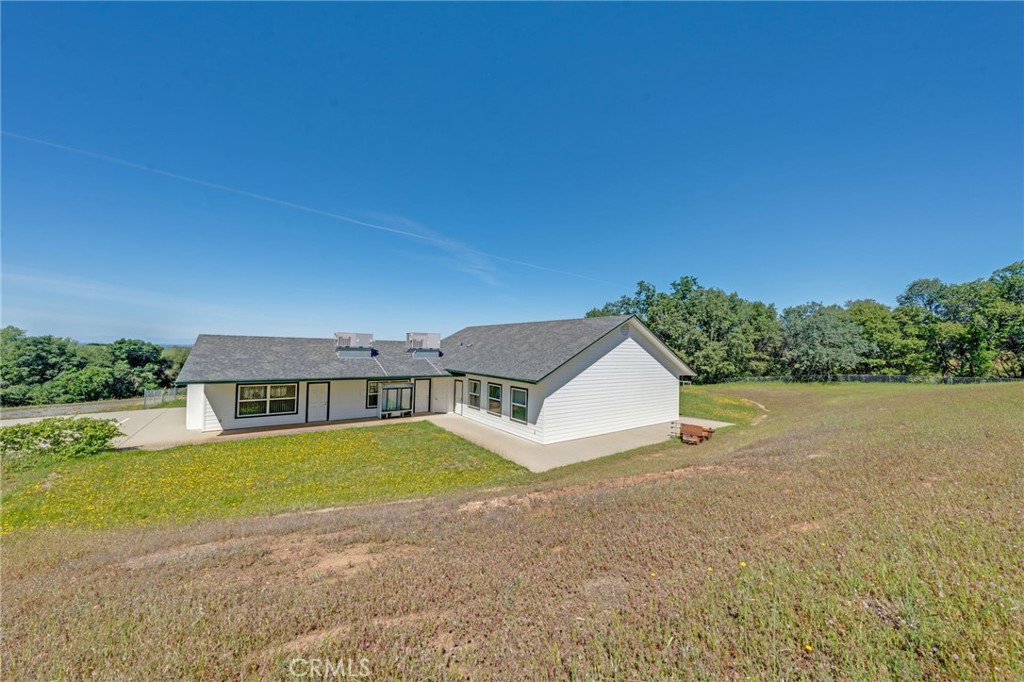 4505 Foothill Property Photo 37