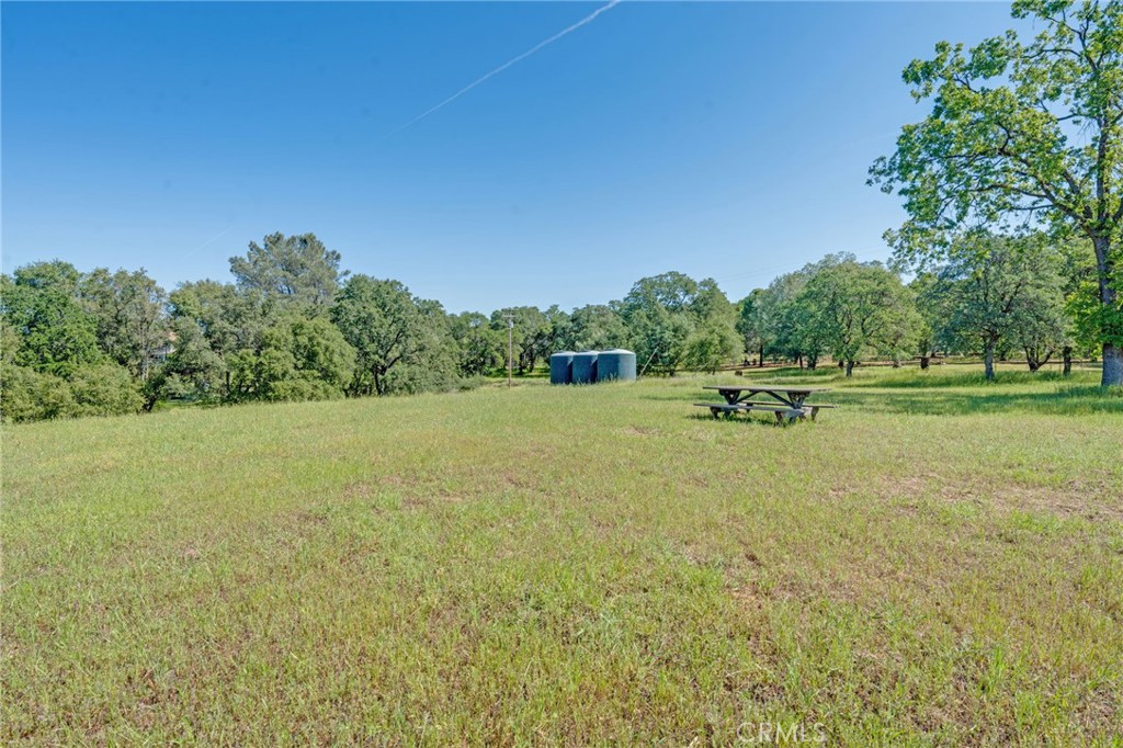 4505 Foothill Property Photo 40
