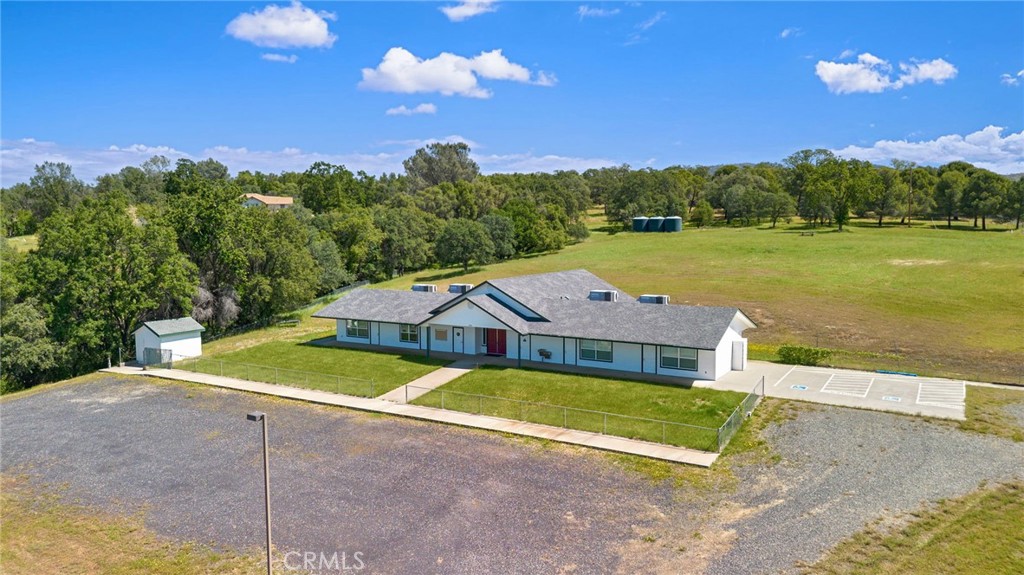4505 Foothill Property Photo 45
