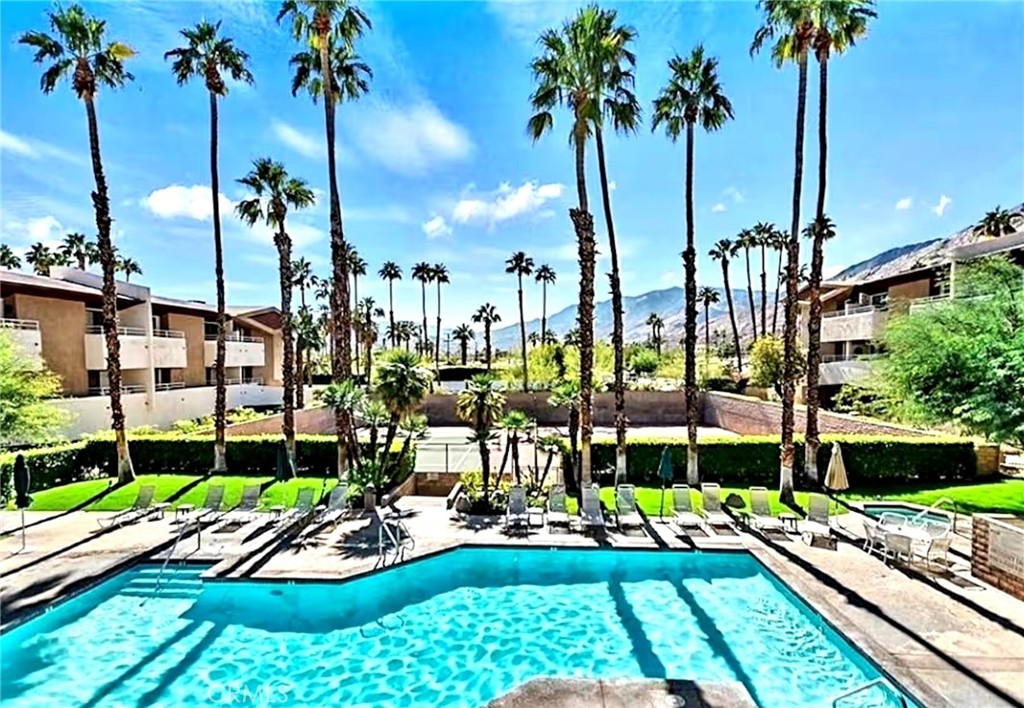 467 S Calle El Segundo D3 Property Photo 2