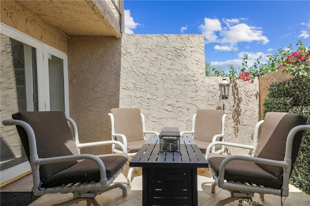 48861 Phlox Property Photo 5