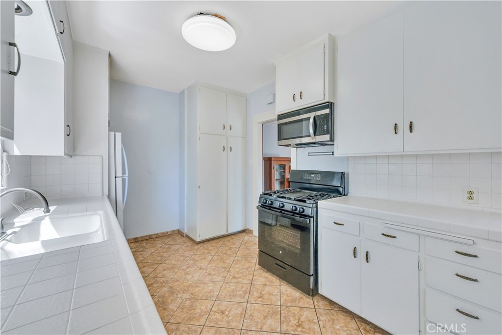 4124 E Broadway Property Photo 14