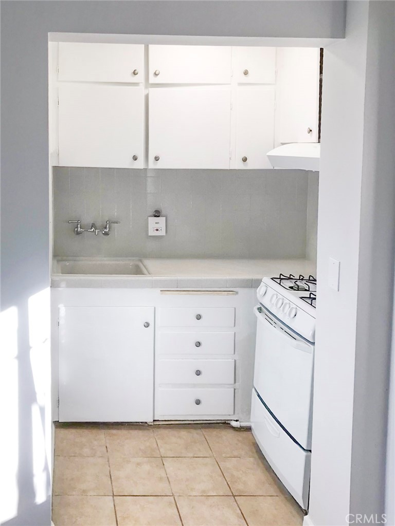 4124 E Broadway Property Photo 43