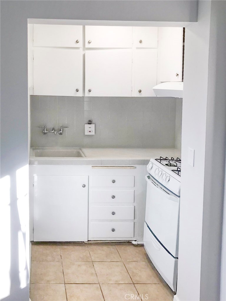 4124 E Broadway Property Photo 43