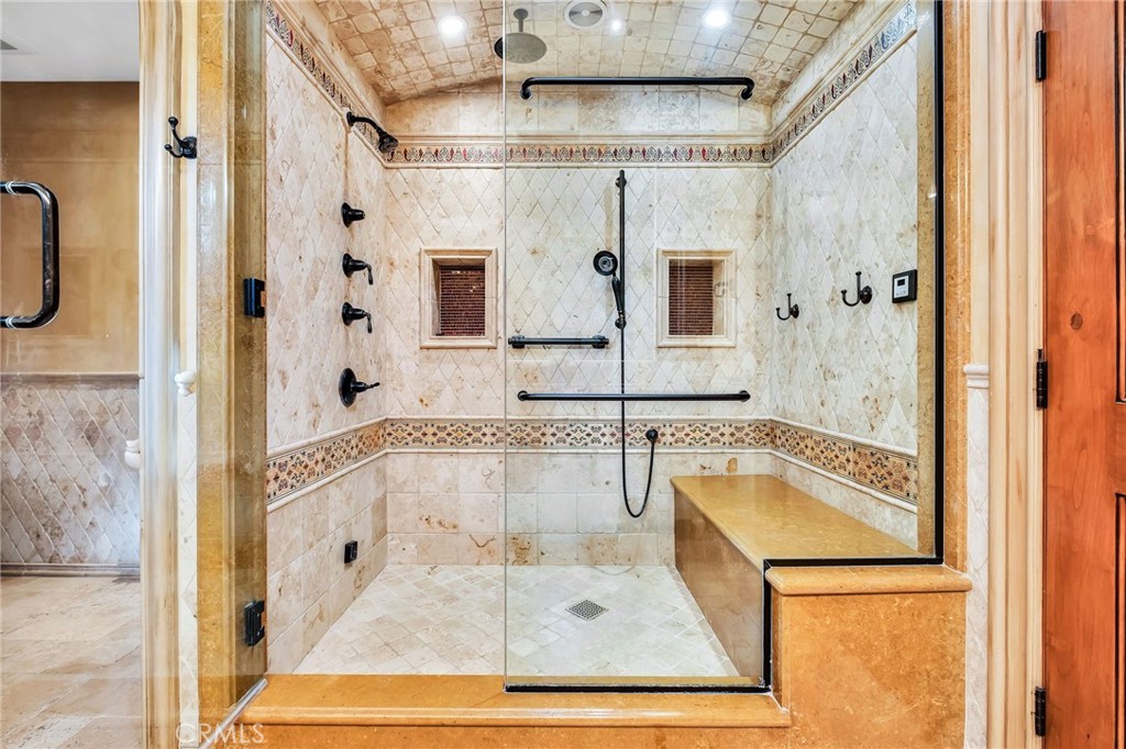 3323 Starline Property Photo 23