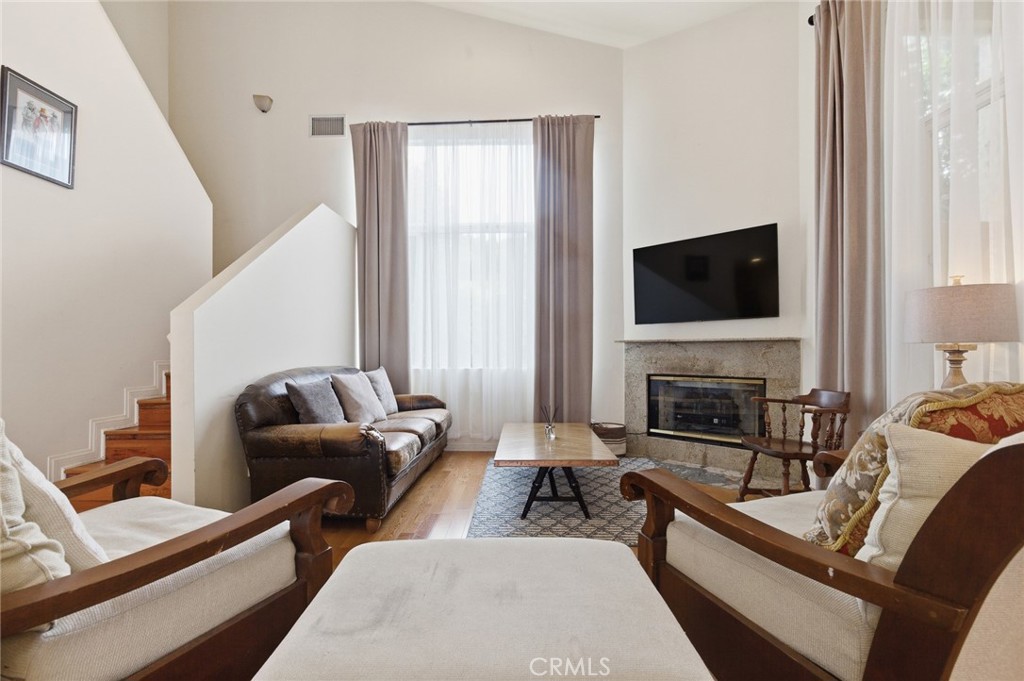 4077 Escondido Property Photo 8
